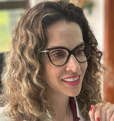 Dra. Vivian Ribeiro